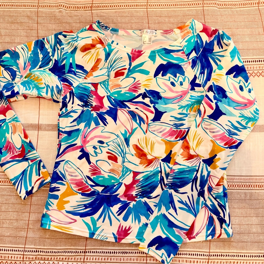 VENUS Multicolor Floral Long Sleeve Top